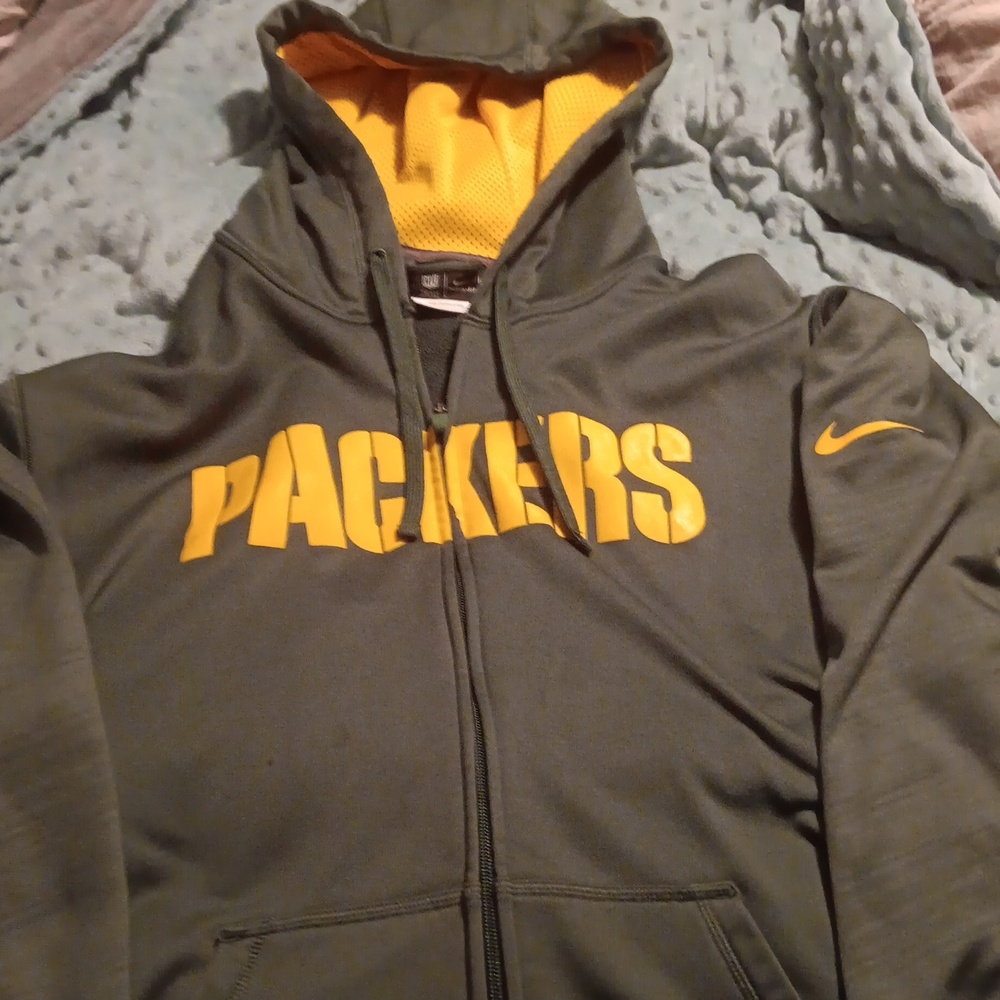 NFL/NIKE thermal zip up hoodie  XL Greenbay Packers